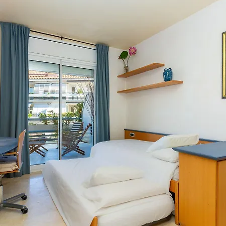 Terramar Apartment *